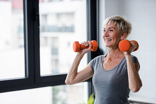 weight lifting trainer